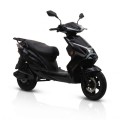 skuter-elektryczny-iamelectric-x1-black-skos-2-800x800.jpg